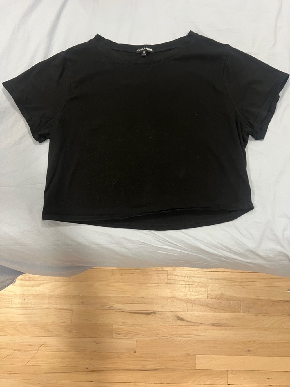 Everyday Cropped Crew Neck Tee - Black